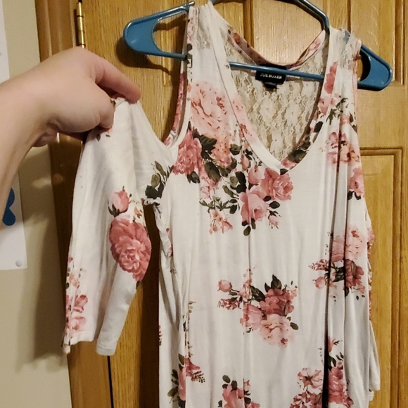 Shirt - Picture 2 of 3